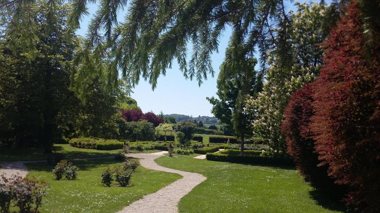 Vinay  Hostellerie Briqueterie & Spa Champagne מראה חיצוני תמונה The gardens of the Château de Launay
