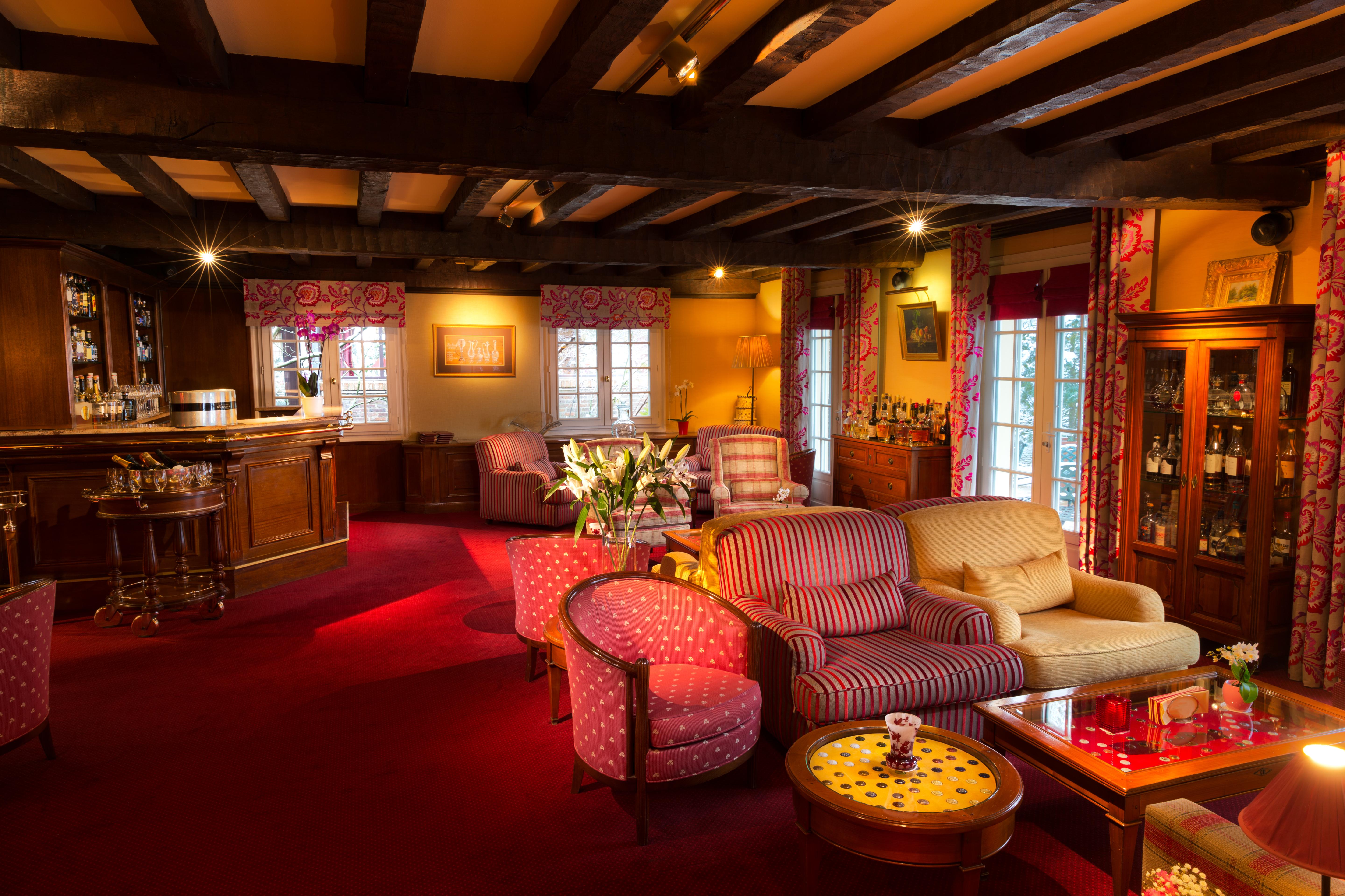 Vinay  Hostellerie Briqueterie & Spa Champagne מראה חיצוני תמונה The interior of the hotel