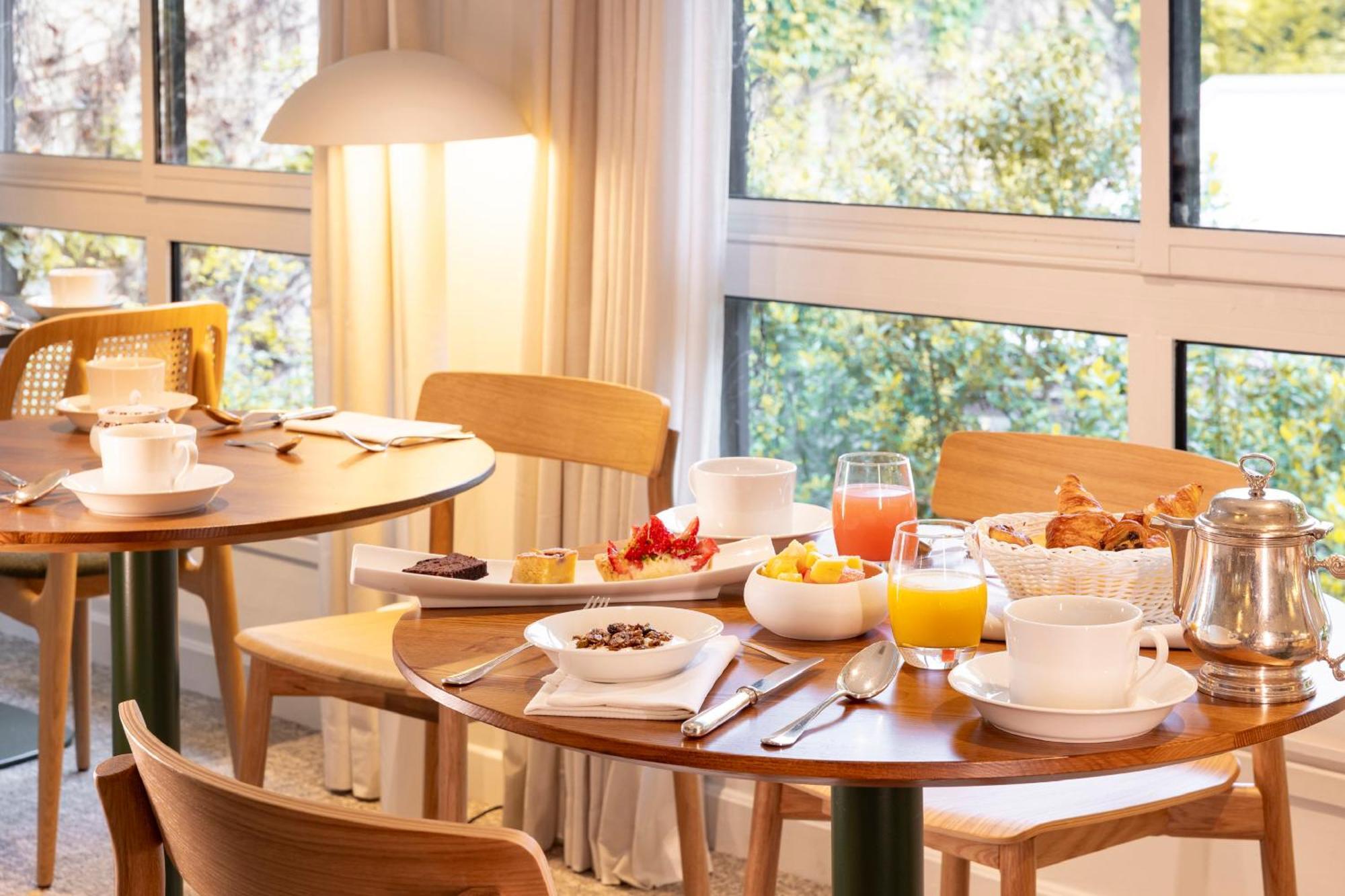 Vinay  Hostellerie Briqueterie & Spa Champagne מראה חיצוני תמונה Breakfast at the hotel